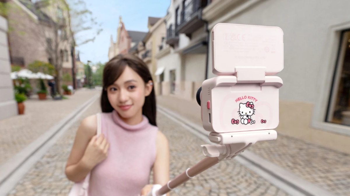 Insta360 GO Ultra x Hello Kitty 联名限定自拍伸缩杆