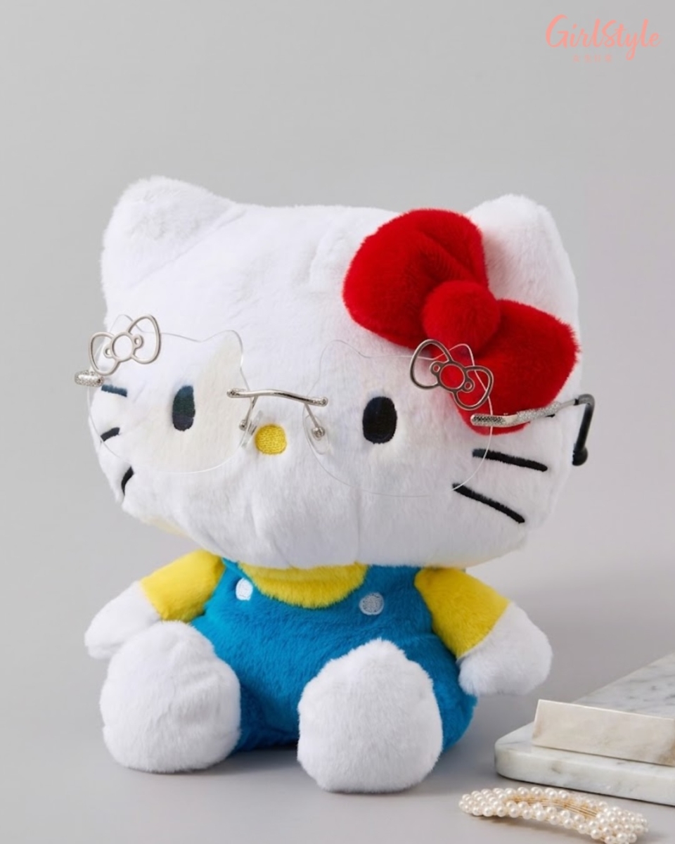 爆红款！镜片直接切割成Kitty大头造型