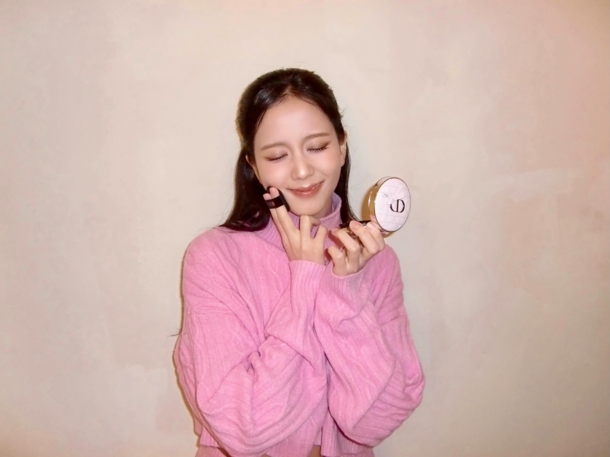 Compact Couture Cushion Case