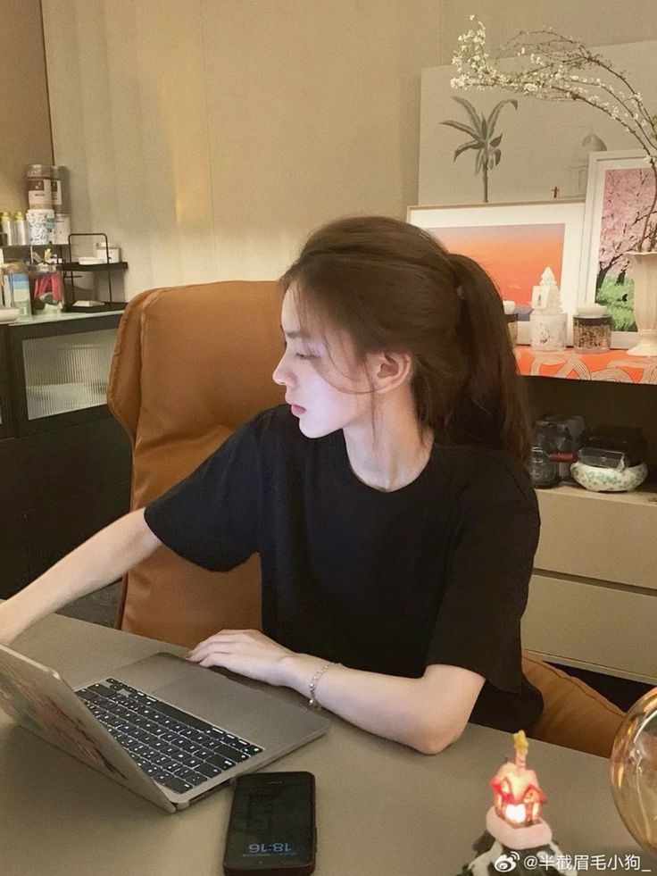 💰 第一阶段：【钱包倒贴】—— 明明是来赚钱，钱包却越贴越瘪